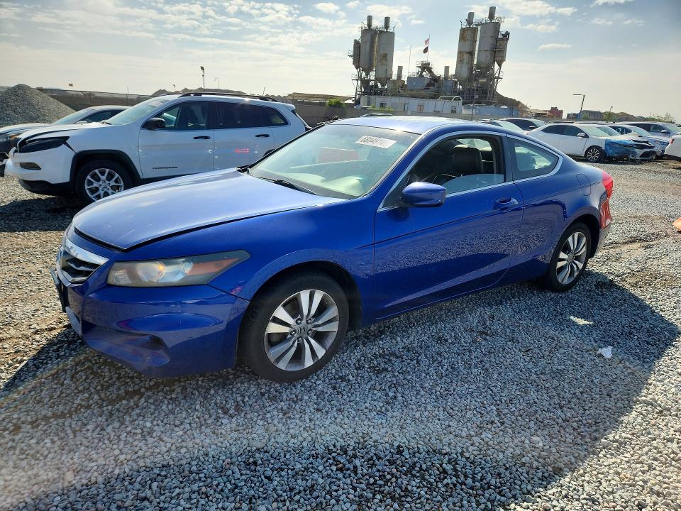 68049146 :رقم المزاد ، 1HGCS1B87BA005355 vin ، 2011 Honda Accord مزاد بيع