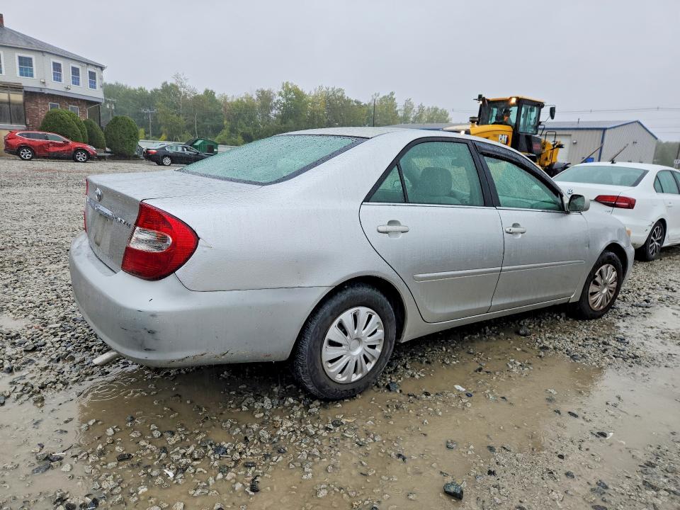70951276 :رقم المزاد ، 4T1BE32K44U812597 vin ، 2004 Toyota Camry مزاد بيع