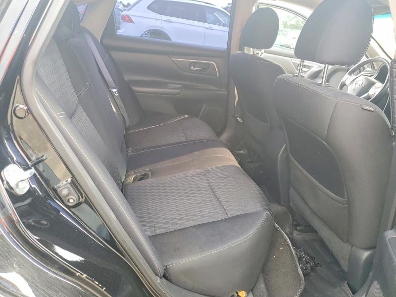Продажа на аукционе авто 2017 Nissan Altima, vin: 1N4AL3AP9HC217572, номер лота: 68768866