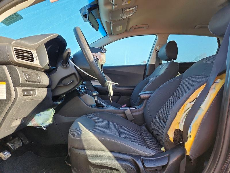 68272956 :رقم المزاد ، KNDCB3LC7H5050844 vin ، 2017 Kia Niro مزاد بيع