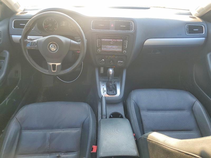 2013 Volkswagen Jetta მანქანა იყიდება აუქციონზე, vin: 3VWDX7AJ6DM408449, აუქციონის ნომერი: 67406146