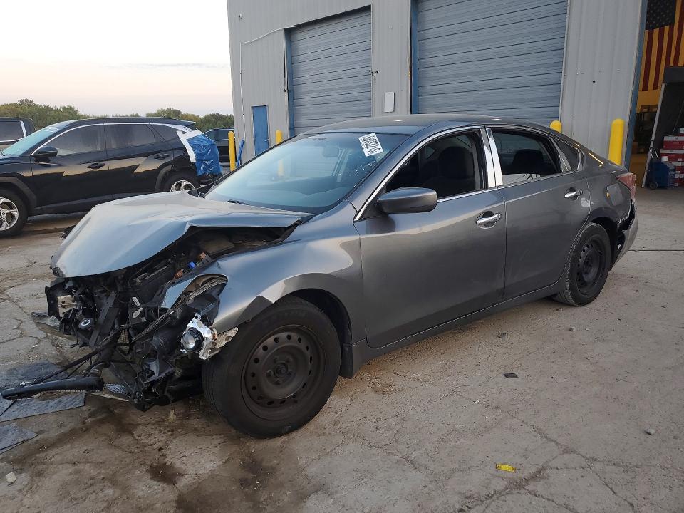 2015 Nissan Altima მანქანა იყიდება აუქციონზე, vin: 1N4AL3APXFC248049, აუქციონის ნომერი: 68233216