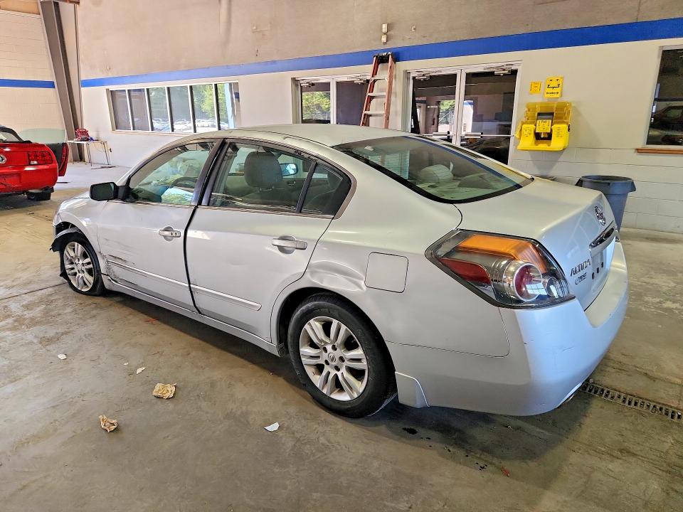 68681496 :رقم المزاد ، 1N4AL2AP5AC182612 vin ، 2010 Nissan Altima مزاد بيع