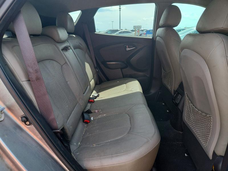 2015 Hyundai Tucson მანქანა იყიდება აუქციონზე, vin: KM8JU3AG4FU102727, აუქციონის ნომერი: 70869836