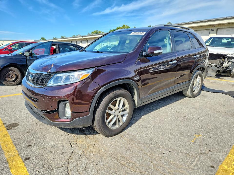 67935966 :رقم المزاد ، 5XYKT3A63FG660055 vin ، 2015 Kia Sorento مزاد بيع