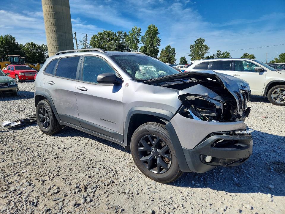 Продаж на аукціоні авто 2015 Jeep Cherokee, vin: 1C4PJMBS7FW697867, номер лоту: 68779546