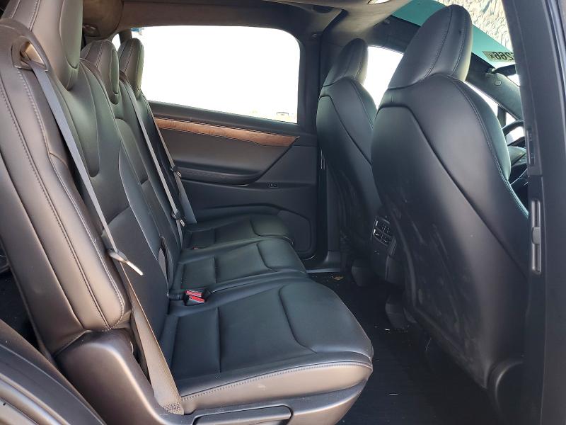 67105266 :رقم المزاد ، 5YJXCDE28MF324179 vin ، 2021 Tesla Model X مزاد بيع