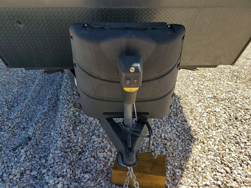 2018 Puma 5th Wheel მანქანა იყიდება აუქციონზე, vin: 4X4TPUD27JP073509        , აუქციონის ნომერი: 66536996