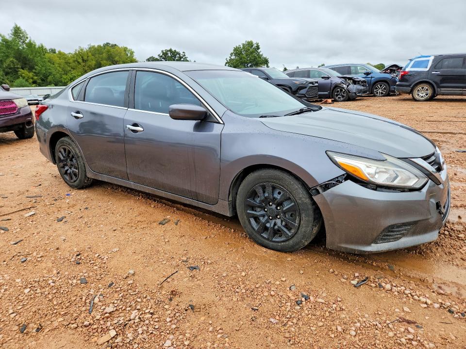 Продажа на аукционе авто 2016 Nissan Altima, vin: 1N4AL3AP3GN364747, номер лота: 69790716