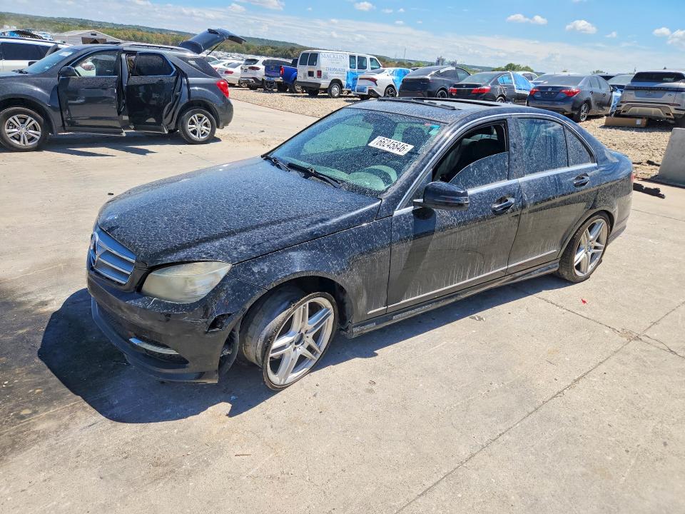 2010 Mercedes-benz C მანქანა იყიდება აუქციონზე, vin: WDDGF5EB2AR096026, აუქციონის ნომერი: 66245846