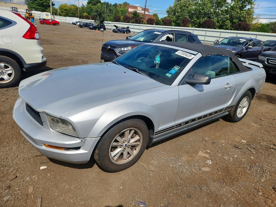 2005 Ford Mustang მანქანა იყიდება აუქციონზე, vin: 1ZVFT84N755192563, აუქციონის ნომერი: 67069426
