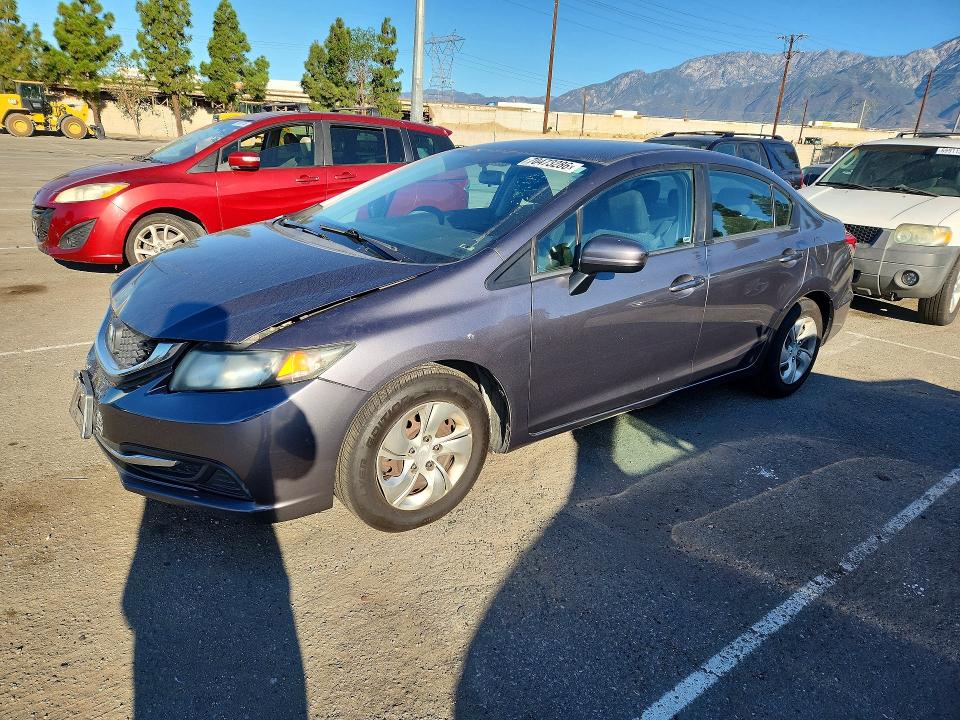 2015 Honda Civic მანქანა იყიდება აუქციონზე, vin: 19XFB2F52FE262380, აუქციონის ნომერი: 70473286
