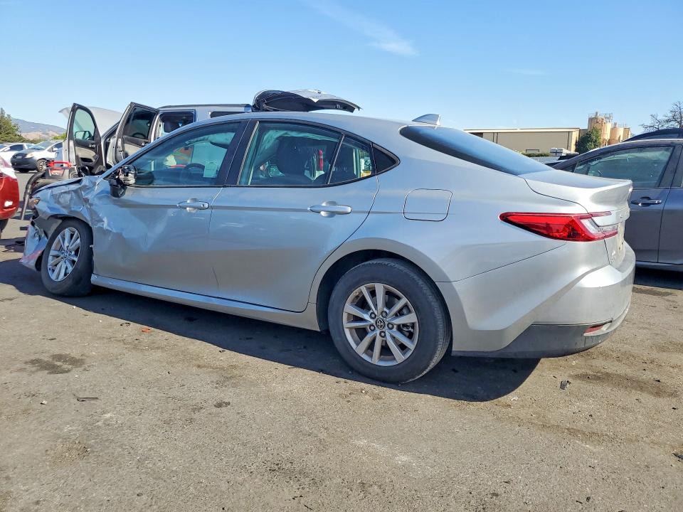 Продажа на аукционе авто 2025 Toyota Camry, vin: 4T1DBADK7SU002851, номер лота: 68410276