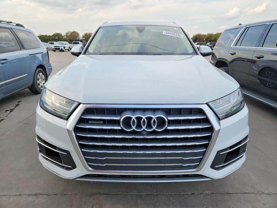 Продажа на аукционе авто 2017 Audi Q7, vin: WA1LAAF73HD036378, номер лота: 69456336