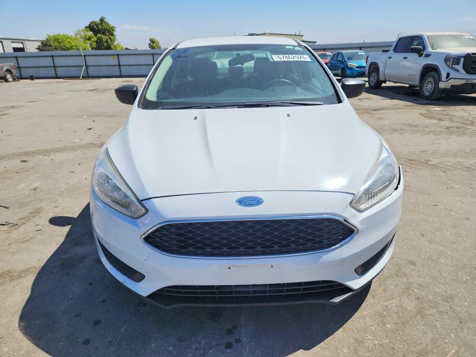 67862926 :رقم المزاد ، 1FADP3E26GL216099 vin ، 2016 Ford Focus مزاد بيع