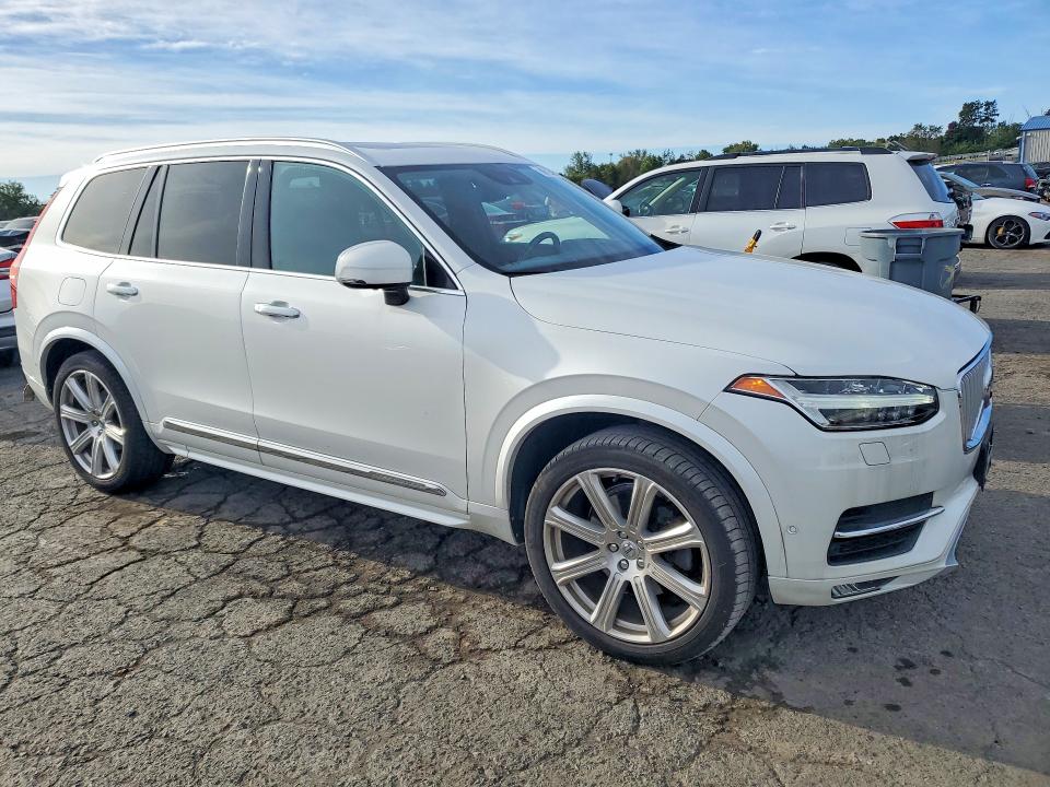Продаж на аукціоні авто 2017 Volvo Xc90, vin: YV4A22PL9H1140285, номер лоту: 68972076