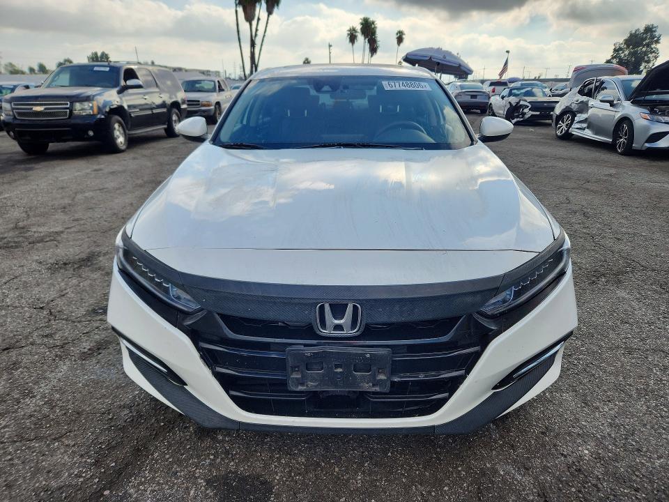 Aukcja sprzedaży 2018 Honda Accord, vin: 1HGCV3F46JA017313, numer aukcji: 67748806