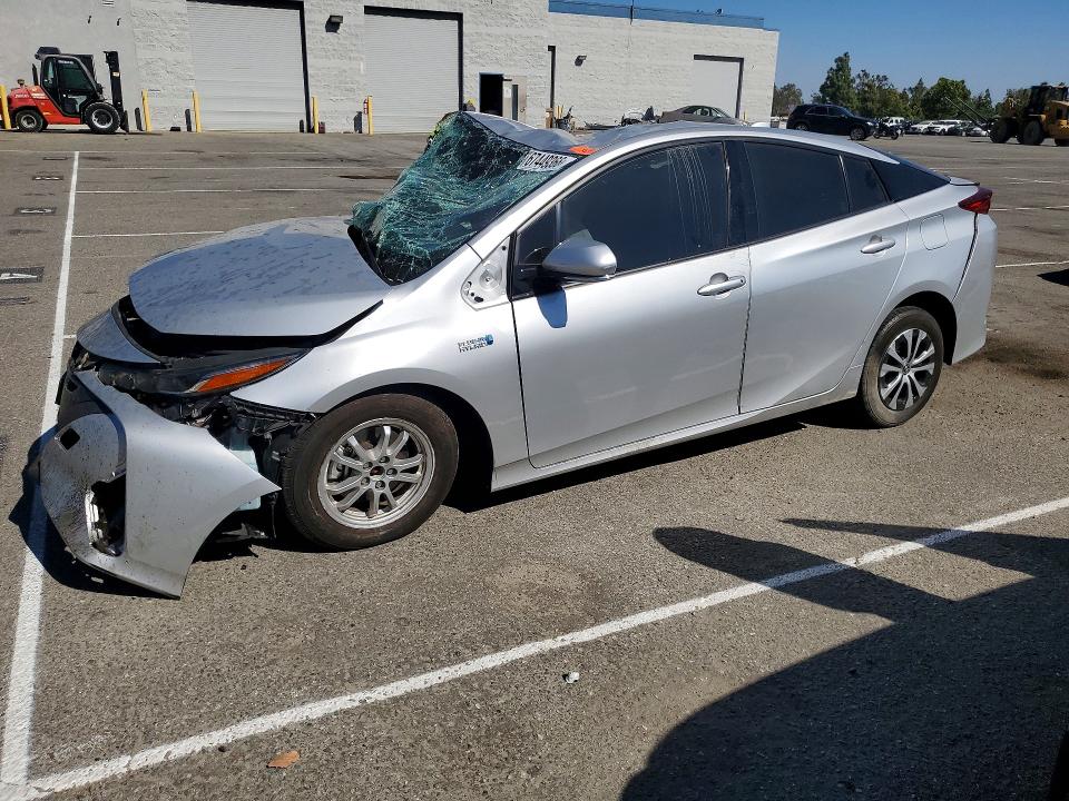 Auction sale of the 2020 Toyota Prius Prime, vin: JTDKARFP3L3143235, lot number: 67449366