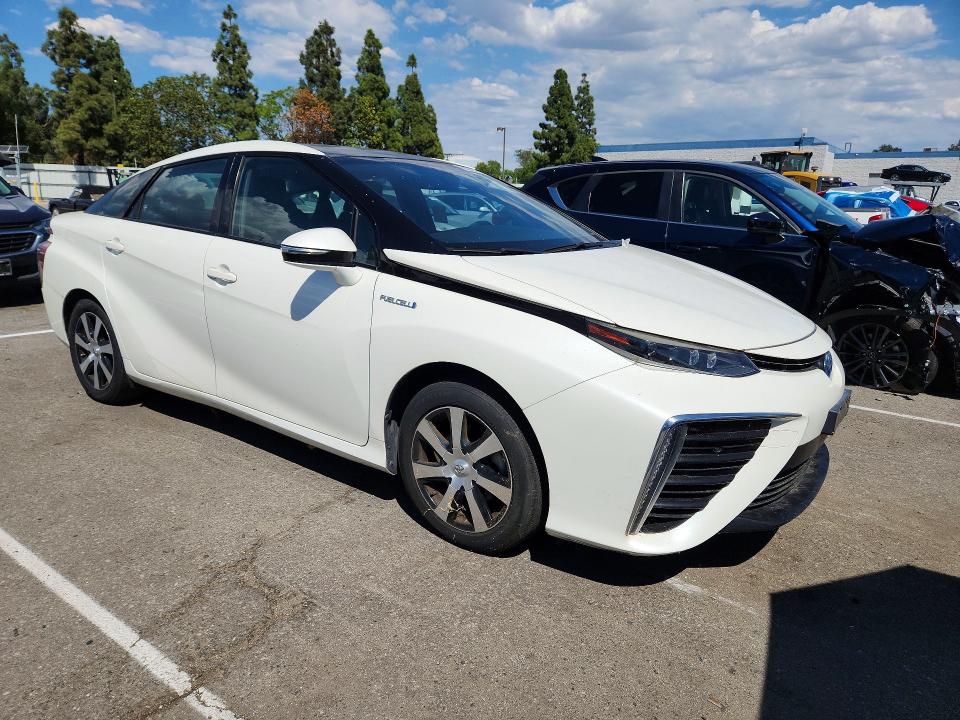 68336186 :رقم المزاد ، JTDBVRBD6JA004614 vin ، 2018 Toyota Mirai مزاد بيع