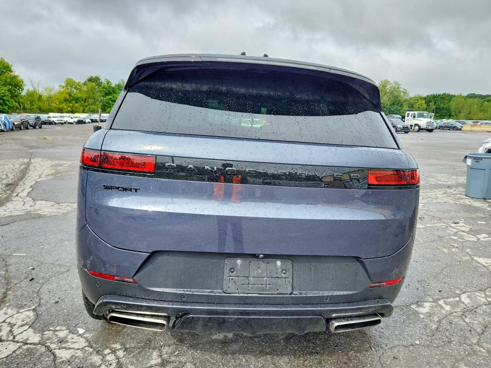2024 Land Rover Range Rover Sport მანქანა იყიდება აუქციონზე, vin: SAL1P9EU3RA421579, აუქციონის ნომერი: 66981386