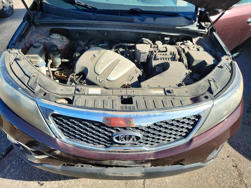 2011 Kia Sorento მანქანა იყიდება აუქციონზე, vin: 5XYKTDA20BG159556, აუქციონის ნომერი: 70291646