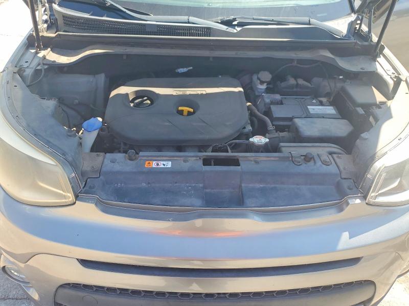 2018 Kia Soul მანქანა იყიდება აუქციონზე, vin: KNDJP3A57J7532558, აუქციონის ნომერი: 68033976