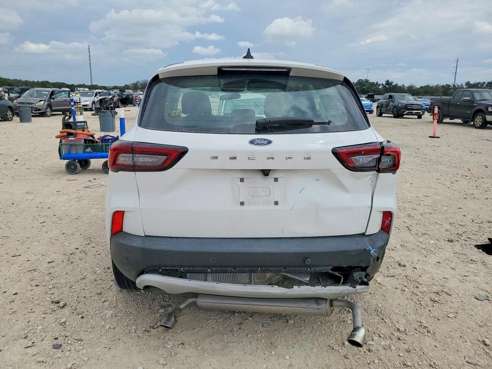 2023 Ford Escape მანქანა იყიდება აუქციონზე, vin: 1FMCU0FN4PUA07892, აუქციონის ნომერი: 67815466