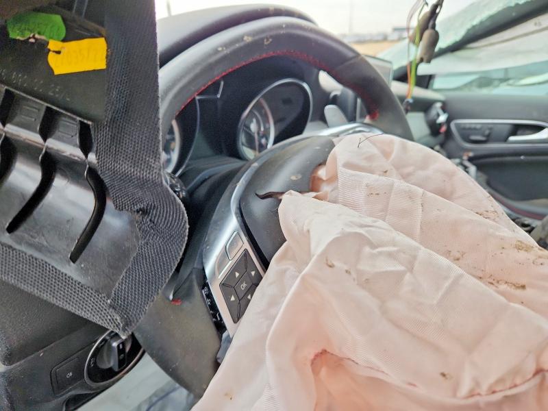 Продаж на аукціоні авто 2015 Mercedes-benz Gla, vin: WDDTG5CB3FJ132746, номер лоту: 69744196