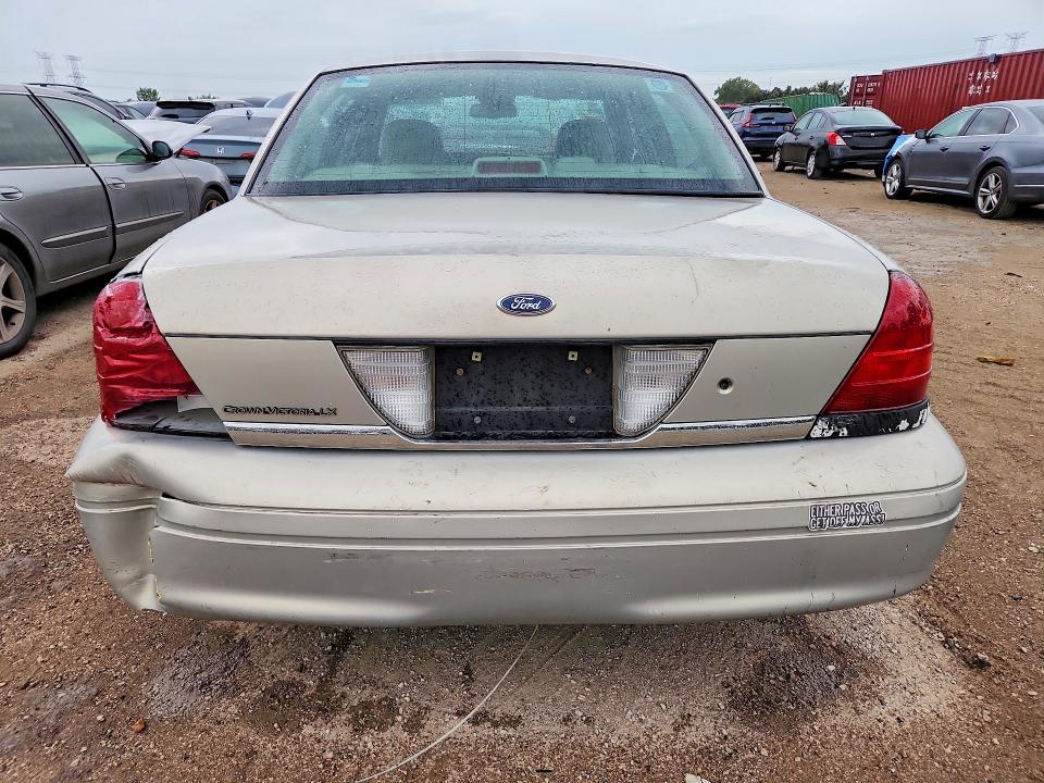 Продажа на аукционе авто 2008 Ford Crown Victoria, vin: 2FAFP74V88X119597, номер лота: 68811266