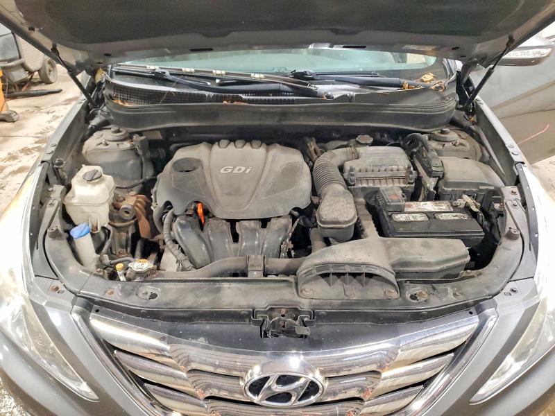 71240856 :رقم المزاد ، 5NPEC4AC4DH633266 vin ، 2013 Hyundai Sonata مزاد بيع