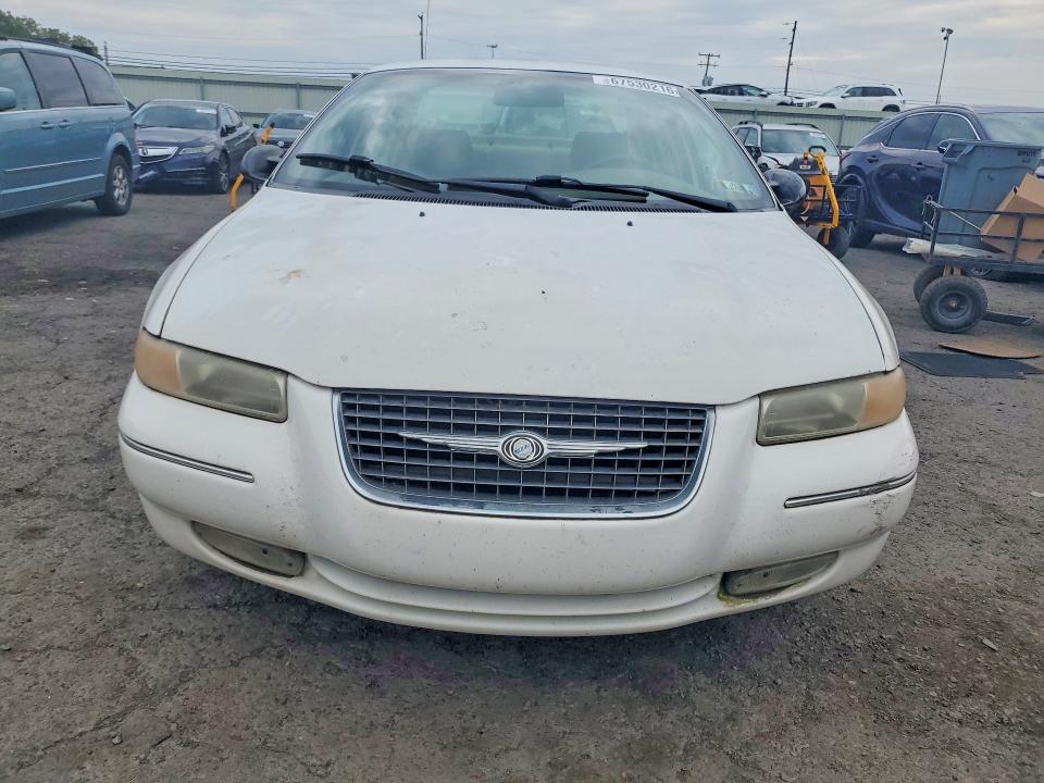 67530216 :رقم المزاد ، 1C3EJ56H7XN525782 vin ، 1999 Chrysler Cirrus مزاد بيع