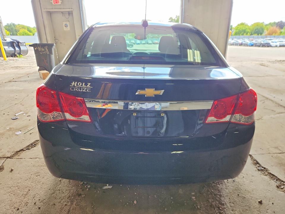 69864386 :رقم المزاد ، 1G1PA5SH1F7271346 vin ، 2015 Chevrolet Cruze مزاد بيع