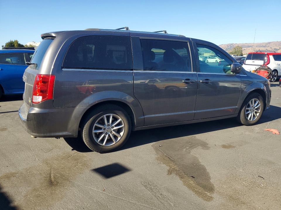 Продажа на аукционе авто 2018 Dodge Grand Caravan, vin: 2C4RDGCGXJR241679, номер лота: 70912166