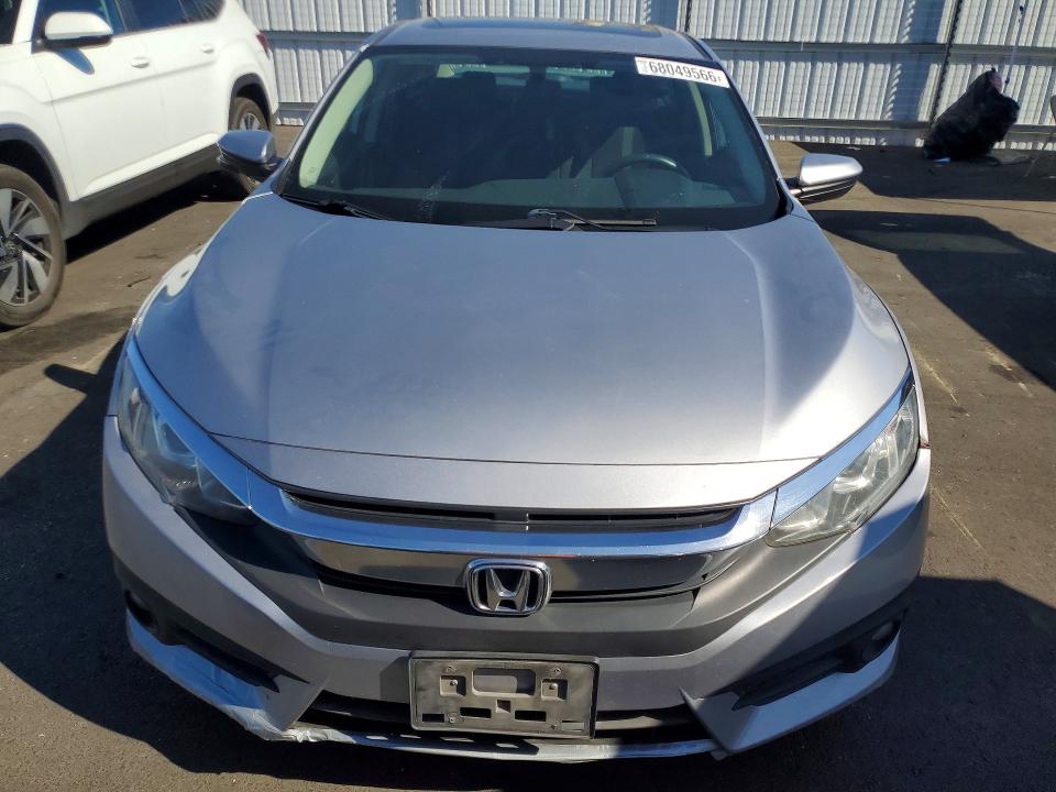 Aukcja sprzedaży 2018 Honda Civic, vin: JHMFC1F30JX041826, numer aukcji: 68049566