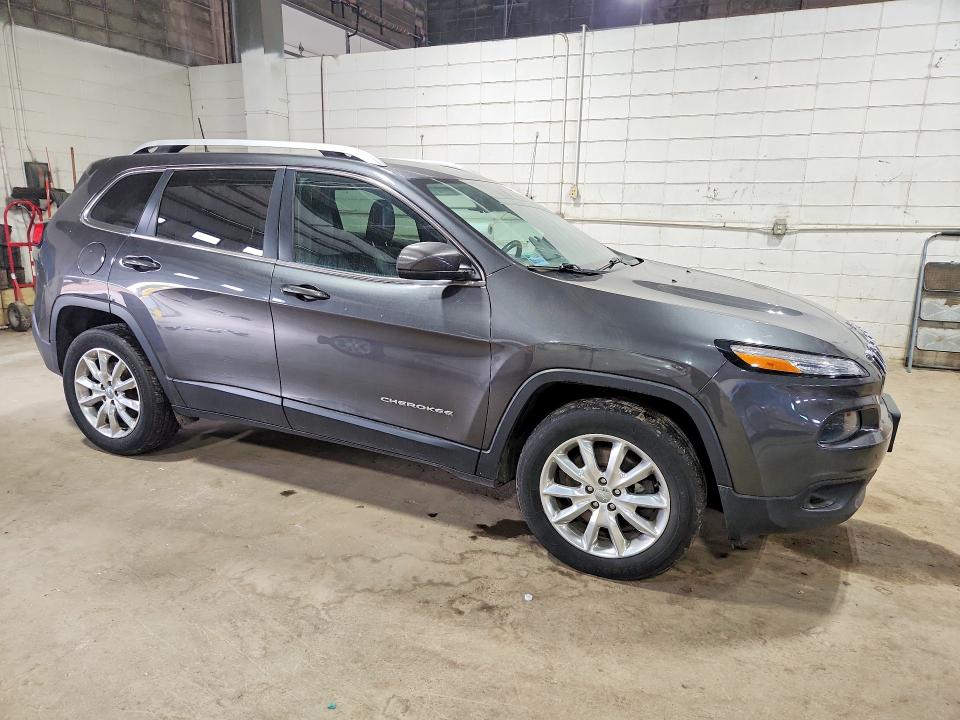 70684116 :رقم المزاد ، 1C4PJMDB3GW205897 vin ، 2016 Jeep Cherokee مزاد بيع