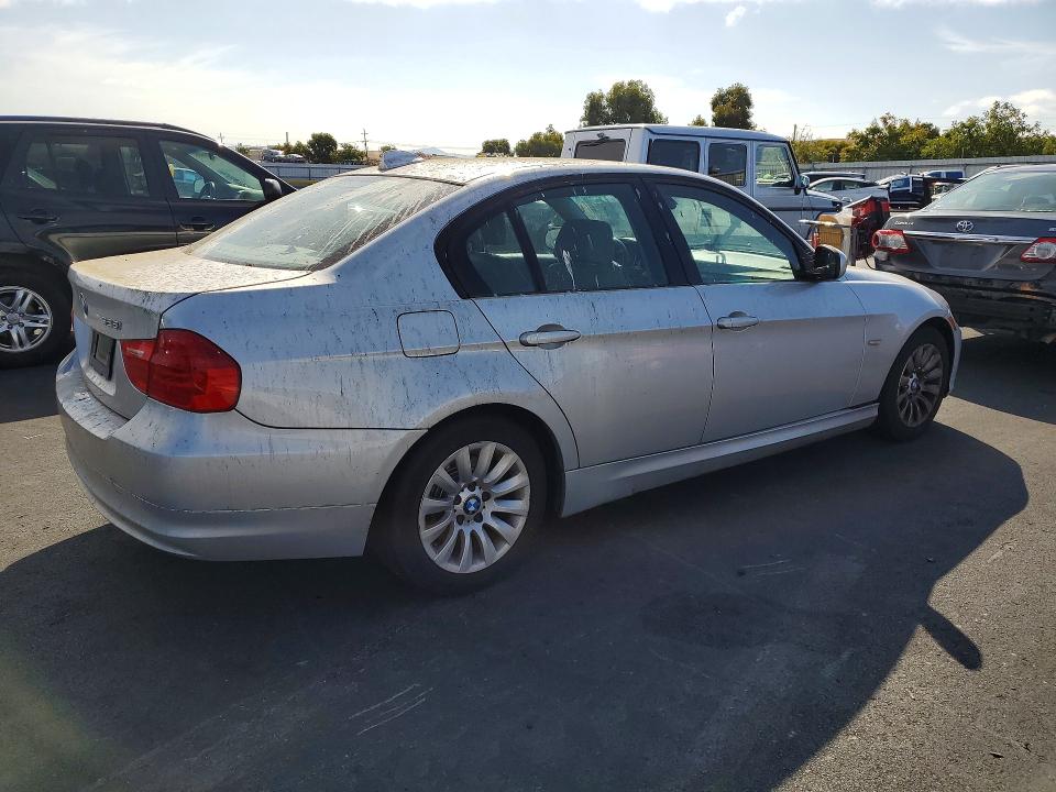 69814366 :رقم المزاد ، WBAPH57539NL79711 vin ، 2009 Bmw 328 مزاد بيع