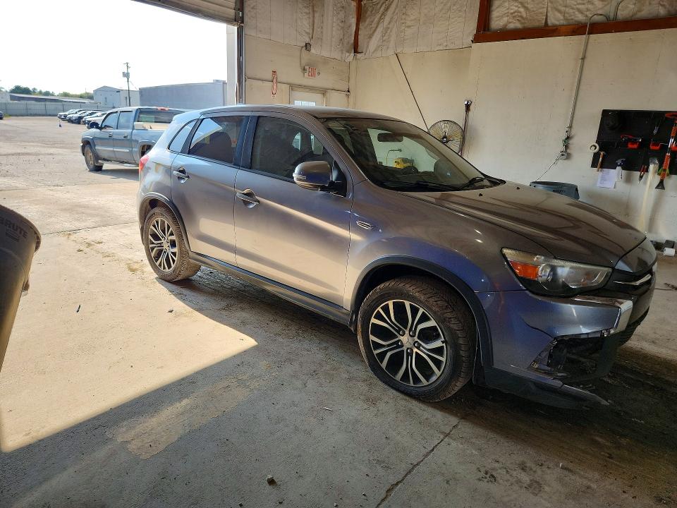 Продаж на аукціоні авто 2018 Mitsubishi Outlander Sport, vin: JA4AR3AU9JZ003323, номер лоту: 47160616