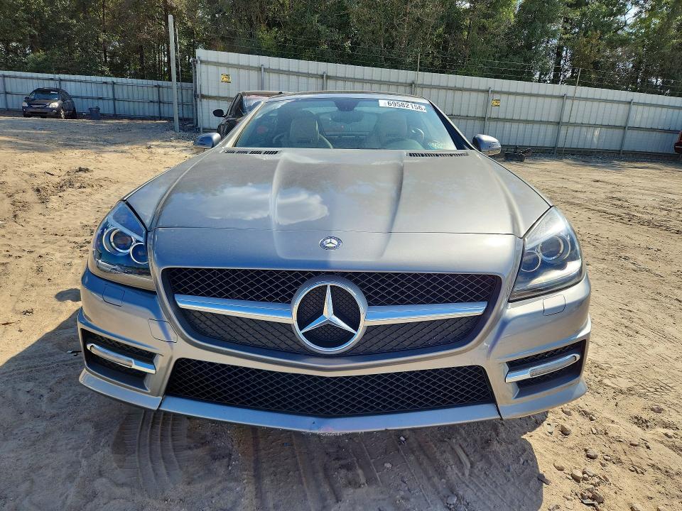 Aukcja sprzedaży 2012 Mercedes-benz Slk, vin: WDDPK5HAXCF024042, numer aukcji: 69582156