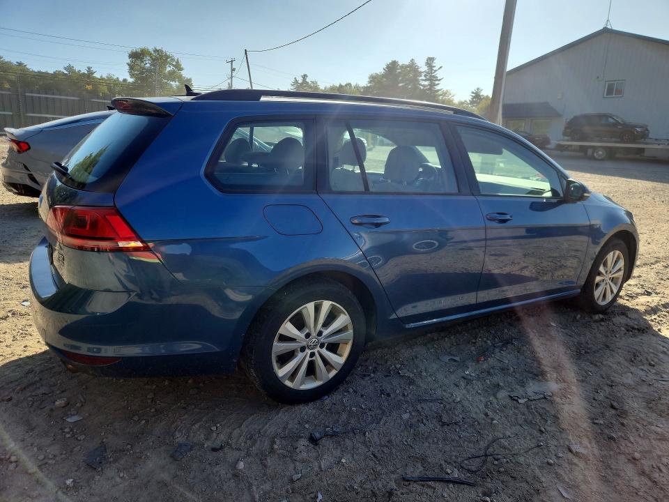68333136 :رقم المزاد ، 3VW017AU9HM511722 vin ، 2017 Volkswagen Golf Sportwagen مزاد بيع