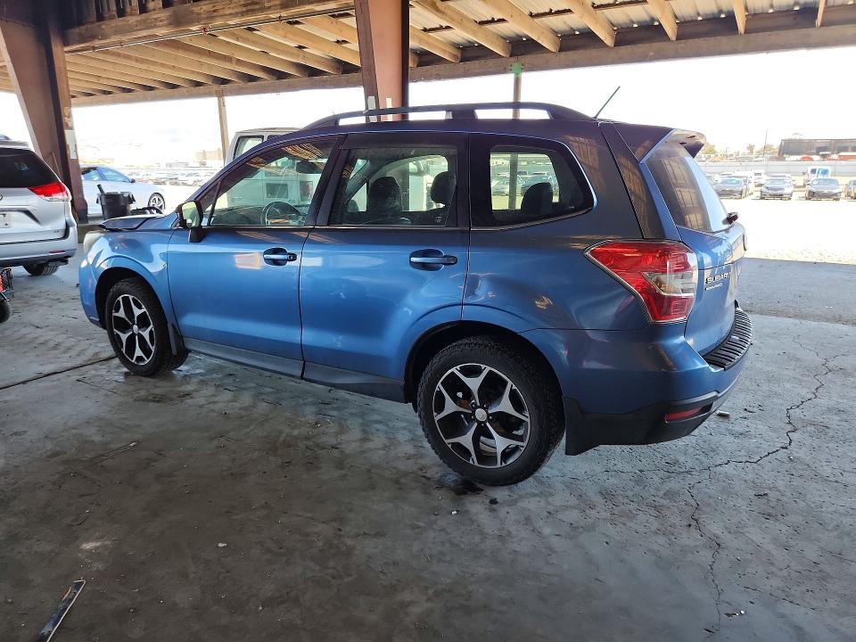 67657726 :رقم المزاد ، JF2SJGDC9FH558458 vin ، 2015 Subaru Forester مزاد بيع