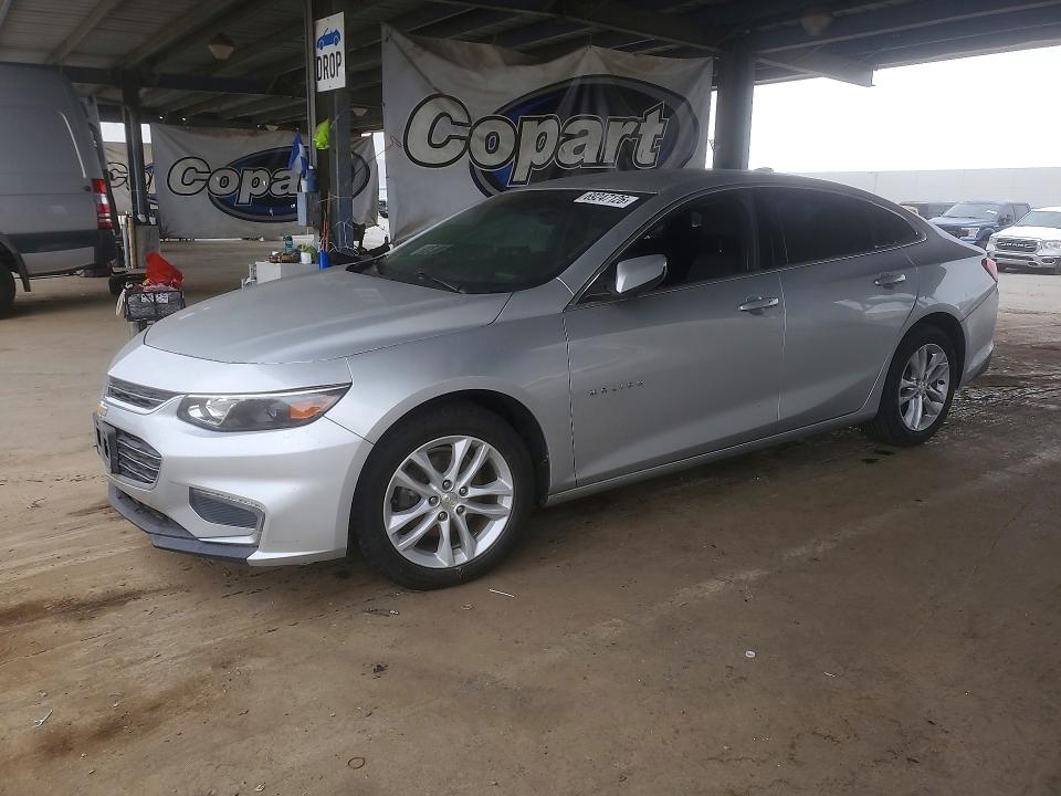 69247126 :رقم المزاد ، 1G1ZD5ST8JF135993 vin ، 2018 Chevrolet Malibu مزاد بيع