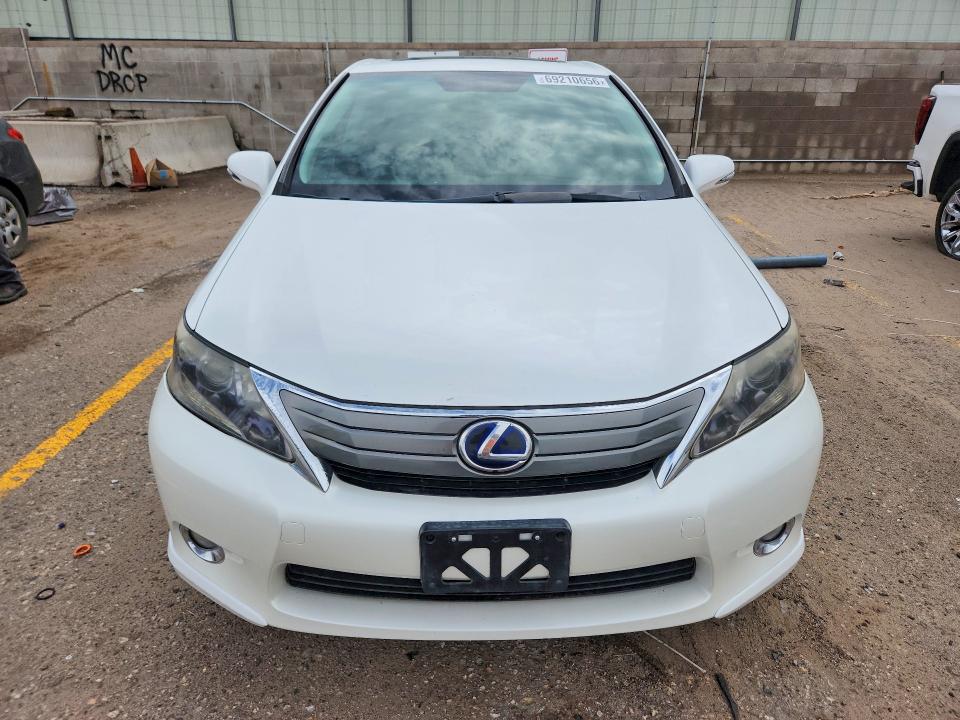 Продажа на аукционе авто 2010 Lexus Hs, vin: JTHBB1BAXA2022347        , номер лота: 69210656