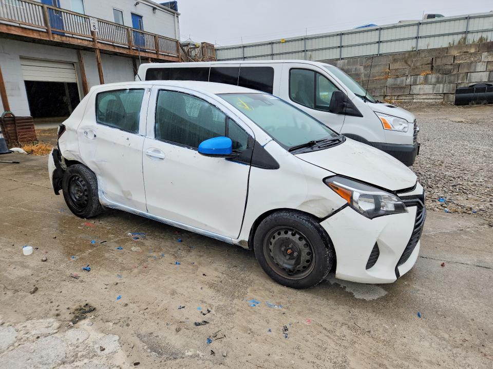 68681616 :رقم المزاد ، VNKKTUD31HA076805 vin ، 2017 Toyota Yaris مزاد بيع
