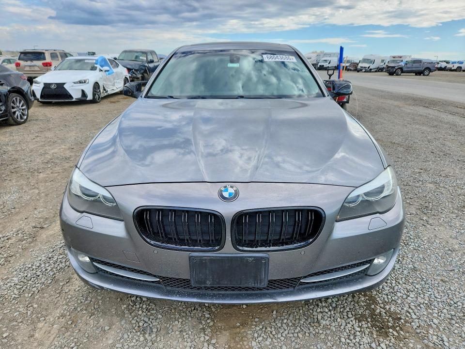 68043686 :رقم المزاد ، WBAXG5C59CDX04125 vin ، 2012 Bmw 528 مزاد بيع