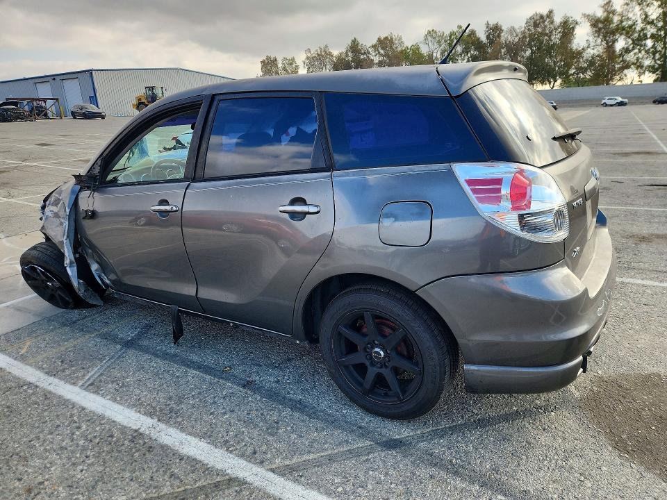 69947976 :رقم المزاد ، 2T1KR32E66C565828 vin ، 2006 Toyota Matrix مزاد بيع