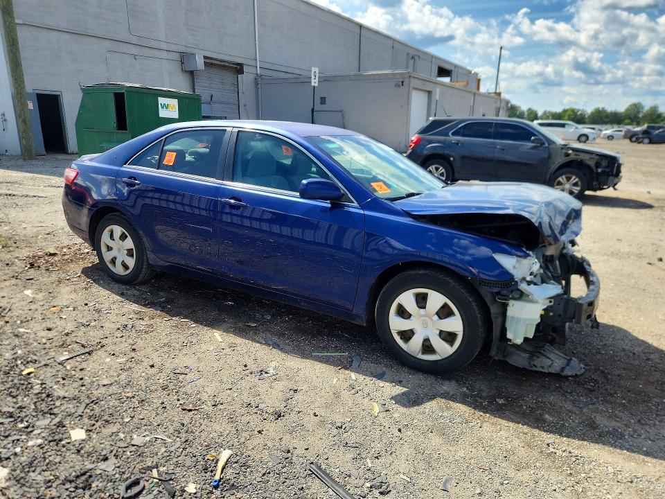 68069826 :رقم المزاد ، 4T1BE46K27U006732 vin ، 2007 Toyota Camry مزاد بيع
