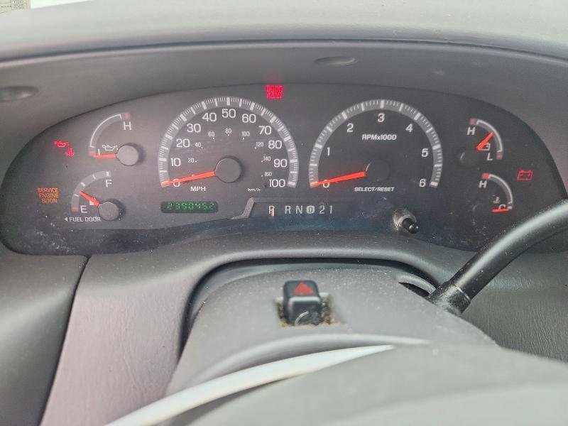 69819176 :رقم المزاد ، 1FTRX18L82NA86266 vin ، 2002 Ford F150 مزاد بيع