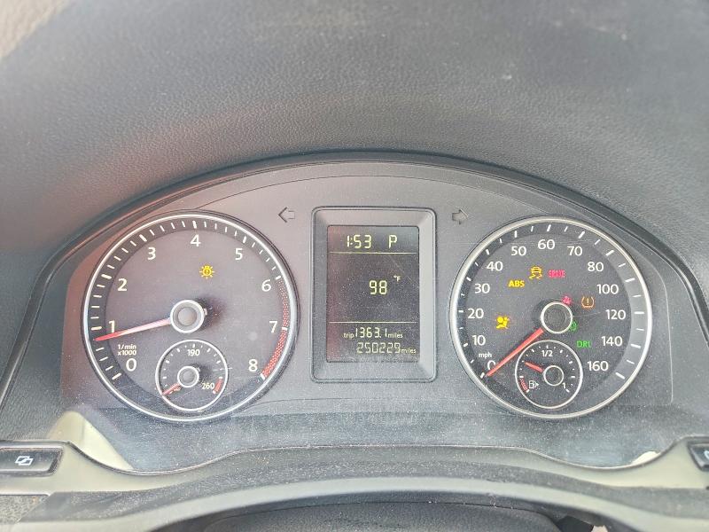 2010 Volkswagen Jetta მანქანა იყიდება აუქციონზე, vin: 3VWRX7AJXAM122430, აუქციონის ნომერი: 69114696