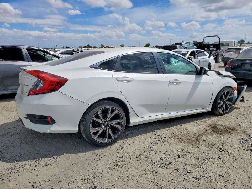 Продажа на аукционе авто 2019 Honda Civic, vin: 2HGFC2F87KH530332, номер лота: 67404406