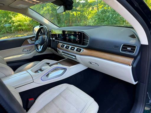 68806426 :رقم المزاد ، 4JGFF8GE5MA518612 vin ، 2021 Mercedes-benz Gls مزاد بيع